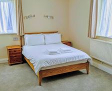 United Kingdom  Fishguard vacation rental compare prices direct by owner 14108717