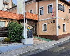 Slovenia Zasavje Trbovlje vacation rental compare prices direct by owner 16111229