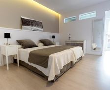 Spain Menorca Fornells vacation rental compare prices direct by owner 17722123