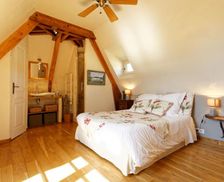 France Limousin Saint-Michel-de-Bannières vacation rental compare prices direct by owner 13939389