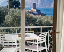 Italy Veneto Malcesine vacation rental compare prices direct by owner 29922557