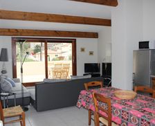 France Languedoc-Roussillon Camplong vacation rental compare prices direct by owner 26699815