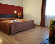 Italy Veneto Nogarole Rocca vacation rental compare prices direct by owner 13654099