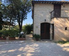 Italy Umbria Montefalco vacation rental compare prices direct by owner 13744985