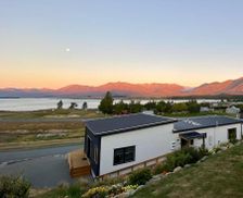 New Zealand Canterbury Lake Tekapo vacation rental compare prices direct by owner 15093043