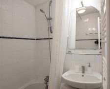 France Aquitaine Saint-Caprais-de-Blaye vacation rental compare prices direct by owner 13611007