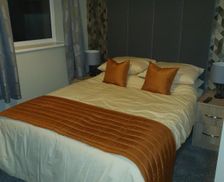 United Kingdom Glamorgan Aberdare vacation rental compare prices direct by owner 13608189