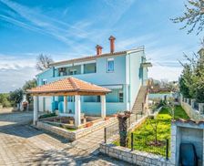 Croatia Istria Pula vacation rental compare prices direct by owner 30001711