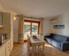 Italy Sardinia Badesi vacation rental compare prices direct by owner 4754384