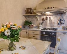 Italy Tuscany San Gimignano vacation rental compare prices direct by owner 26123110