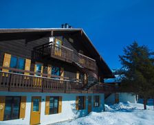 Canada Quebec Saint-Férréol-les-Neiges vacation rental compare prices direct by owner 29970036