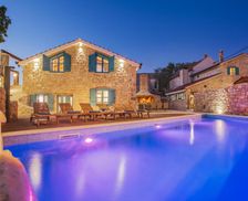 Croatia Split-Dalmatia County Gornji Proložac vacation rental compare prices direct by owner 19220672