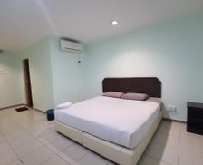Malaysia Pahang Kampong Kerayong vacation rental compare prices direct by owner 26750387
