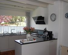 Netherlands Friesland Uitwellingerga vacation rental compare prices direct by owner 18865335