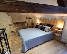 France Centre Loches vacation rental compare prices direct by owner 14492109