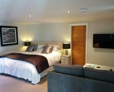 United Kingdom Powys Crickhowell vacation rental compare prices direct by owner 14019245