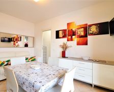 Italy Abruzzo Alba Adriatica vacation rental compare prices direct by owner 7456448