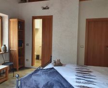 Italy Lombardy Barna vacation rental compare prices direct by owner 16328377