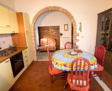 Italy Tuscany Massa Marittima vacation rental compare prices direct by owner 6259297