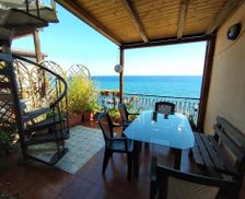 Italy Sicily Giardini Naxos vacation rental compare prices direct by owner 15140037