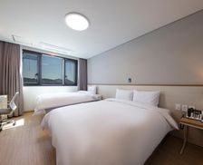 South Korea Chungcheongnam-Do Asan vacation rental compare prices direct by owner 13784078