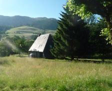 France Auvergne Le Claux vacation rental compare prices direct by owner 6522028