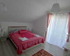 Romania Vâlcea Călimăneşti vacation rental compare prices direct by owner 15196816