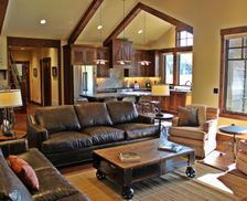 United States Montana Whitefish vacation rental compare prices direct by owner 7065260