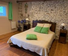 France Normandy Champcey vacation rental compare prices direct by owner 15810151