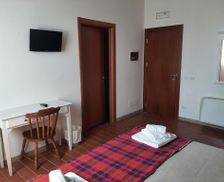 Italy Tuscany Montale vacation rental compare prices direct by owner 13758425