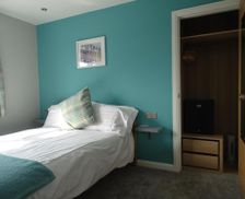 United Kingdom Wales Tenby vacation rental compare prices direct by owner 14045824