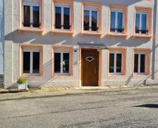 France Champagne - Ardenne Vrécourt vacation rental compare prices direct by owner 13628525