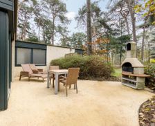 Netherlands Noord-Brabant Westerhoven vacation rental compare prices direct by owner 19331078