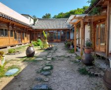 South Korea Gyeongsangbuk-Do Gyeongju vacation rental compare prices direct by owner 27012314