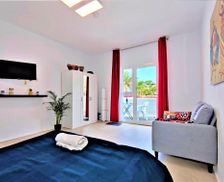 Spain Tenerife Puerto de la Cruz vacation rental compare prices direct by owner 12999873