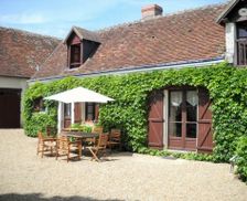 France Centre Saint-Jean-Saint-Germain vacation rental compare prices direct by owner 26721271