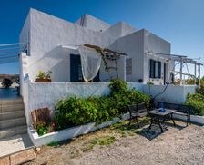 Greece Milos Zefiría vacation rental compare prices direct by owner 18930520