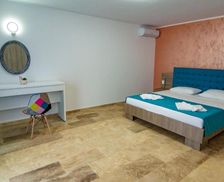 Romania Constanţa County Vama Veche vacation rental compare prices direct by owner 28522959