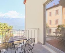Italy Lombardy Domaso vacation rental compare prices direct by owner 8153477