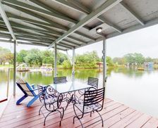 United States Texas Kingsland vacation rental compare prices direct by owner 2675759