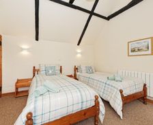 United Kingdom Kent Folkestone vacation rental compare prices direct by owner 14266698