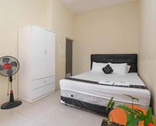 Indonesia West Java Depok vacation rental compare prices direct by owner 13720598