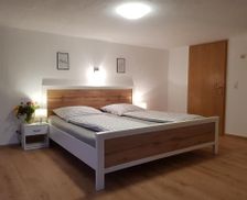 Germany Bavaria Lichtenberg vacation rental compare prices direct by owner 27043653