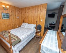 Canada Quebec Petite-Rivière-Saint-François vacation rental compare prices direct by owner 19269441