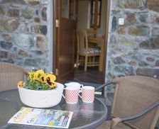 United Kingdom Gwynedd Llandwrog vacation rental compare prices direct by owner 4252822