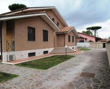 Italy Lazio Infernetto vacation rental compare prices direct by owner 26335863