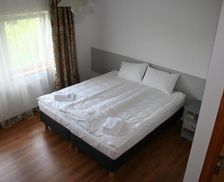 Poland Lower Silesia Lubiechowa vacation rental compare prices direct by owner 18895054