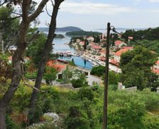 Croatia Solta Island Maslinica vacation rental compare prices direct by owner 18559348