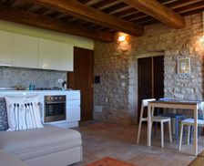Italy Umbria Spello vacation rental compare prices direct by owner 27031550