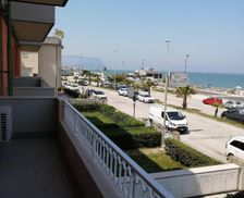 Italy Marche Porto Recanati vacation rental compare prices direct by owner 15842733